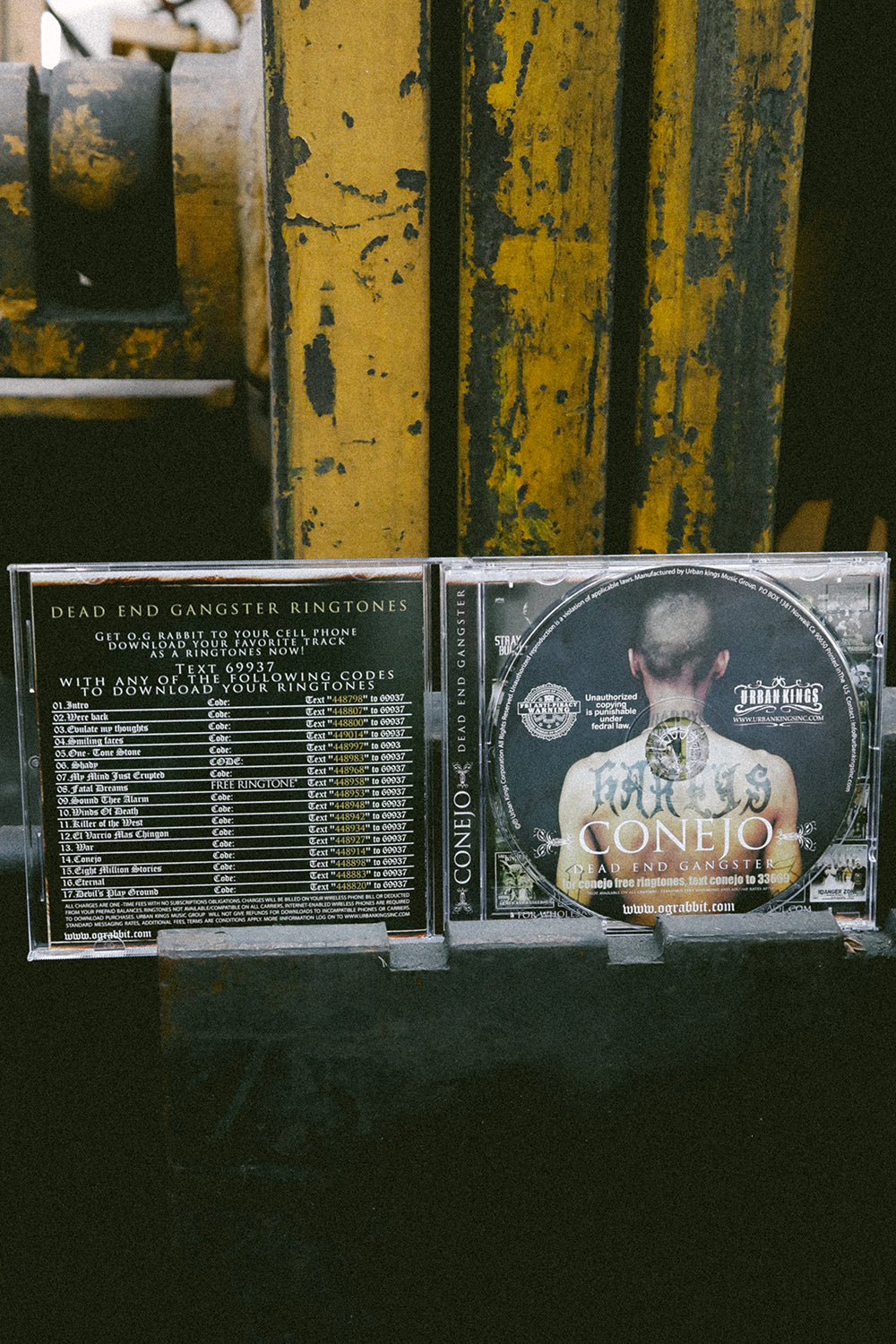 Conejo Dead End Gangster – Sad Foo Distribution